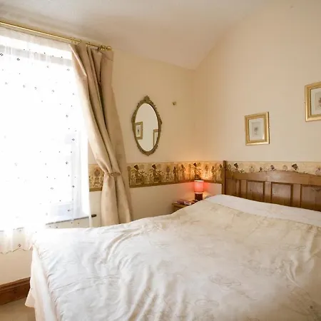 Guest house Jadellas *